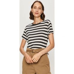 Marc O'Polo - T-shirt. Topy damskie Marc O'Polo, s, bez wzorów, z bawełny, z okrągłym kołnierzem. W wyprzedaży za 139,90 zł.