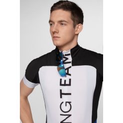 Koszulka rowerowa męska RKM155 - głęboka czerń. Koszulki męskie m, rowerowe. W wyprzedaży za 79,99 zł.