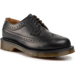Półbuty DR. MARTENS - 3989 24340001 Black. Czarne półbuty damskie Dr. Martens, na co dzień, bez wzorów, ze skóry, bez obcasa, na obcasie, bez zapięcia. W wyprzedaży za 409,00 zł.