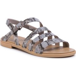 Sandały CROCS - Tulum Sandal W 206107 Mushroom/Stucco. Szare klapki damskie Crocs, bez wzorów, z tworzywa sztucznego, bez obcasa, na obcasie. W wyprzedaży za 159,00 zł.
