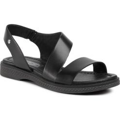 Sandały PIKOLINOS - W4E-0834 Black. Czarne klapki damskie Pikolinos, bez wzorów, ze skóry, bez obcasa. W wyprzedaży za 329,00 zł.