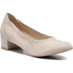 Półbuty CAPRICE - 9-22303-22 Cream Sparkle 154. Brązowe półbuty damskie Caprice, bez wzorów, z zamszu, bez obcasa, na obcasie, bez zapięcia. W wyprzedaży za 169,00 zł.