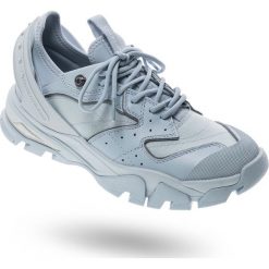 SNEAKERSY CLARICE Calvin Klein Jeans. Niebieskie sneakersy damskie Calvin Klein Jeans, z jeansu. Za 999,00 zł.