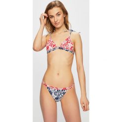 Pepe Jeans - Strój kąpielowy April. Różowe stroje kąpielowe damskie Pepe Jeans, s, bez wzorów, z elastanu. Za 259,90 zł.