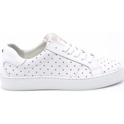 Buty sportowe damskie: Bullboxer – Buty