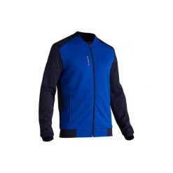 Bluza do piłki nożnej ESSENTIEL 100. Niebieskie bluzy męskie marki KIPSTA, m, bez wzorów, z elastanu, bez kołnierzyka, bez rękawów, bez kaptura. Za 74,99 zł.