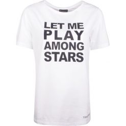Emporio Armani T-shirt. Bluzki damskie Emporio Armani, z nadrukiem, z okrągłym kołnierzem. Za 199,00 zł.