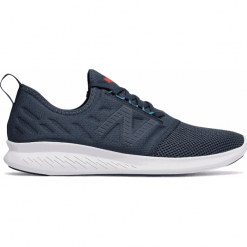 New Balance FuelCore Coast v4 - MCSTLLF4. Szare buty sportowe męskie marki New Balance, z gumy, do biegania. W wyprzedaży za 199,99 zł.