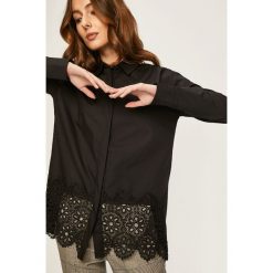 Answear - Koszula. Czarne bluzki damskie ANSWEAR, s, bez wzorów, z bawełny, klasyczne, z klasycznym kołnierzykiem, z długim rękawem. W wyprzedaży za 49,90 zł.