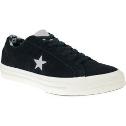 Czarne Buty Converse One Star M C160584C. Czarne buty sportowe męskie Converse, z zamszu, bez zapięcia. W wyprzedaży za 359,00 zł.