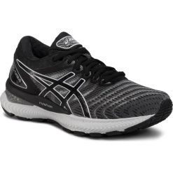 Buty ASICS - Gel-NImbus 22 1012A587 White/Black 100. Szare buty sportowe damskie Asics, bez wzorów, z tworzywa sztucznego, sportowe, do biegania. Za 749,00 zł.