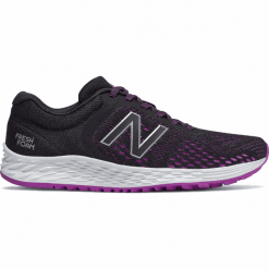 New Balance Fresh Foam Arishi - WARISCP2. Pomarańczowe buty sportowe damskie New Balance, bez wzorów, z gumy, tenisowe. W wyprzedaży za 209,99 zł.