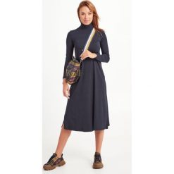 SUKIENKA LARGE MAX MARA LEISURE. Sukienki damskie Max Mara Leisure, m, bez wzorów, eleganckie, bez kołnierzyka, bez rękawów. Za 669,00 zł.