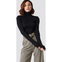 NA-KD Basic Top z golfem - Black. Czarne topy damskie marki NA-KD Basic, bez wzorów, z materiału, z golfem. Za 80,95 zł.