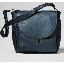 Torebki klasyczne damskie: Skórzana torebka w kolorze granatowym – 32 x 26 x 18 cm