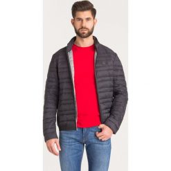 KURTKA Armani Exchange. Czarne płaszcze męskie s, z aplikacjami, z gumy. Za 719,00 zł.