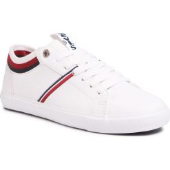 Tenisówki LEVI'S - Woods W College 231585-794-51 Regular White. Białe półbuty damskie na co dzień, bez wzorów, z gumy, bez obcasa, na płaskiej podeszwie, bez zapięcia. Za 279,00 zł.