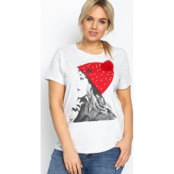 Jasnoszary T-shirt Girl In A Hat. Szare bluzki damskie Born2be, xl. Za 19,99 zł.