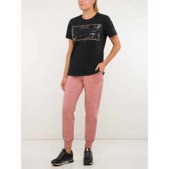 Spodnie dresowe Superdry Orange Label Elite W7000014A. Różowe spodnie damskie Superdry, z bawełny. W wyprzedaży za 159,00 zł.