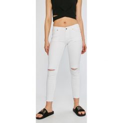 Answear - Jeansy Garden of Dreams. Białe jeansy damskie skinny marki ANSWEAR, s, z elastanu. W wyprzedaży za 99,90 zł.