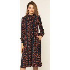 Sukienka koszulowa Calvin Klein Python Lace Trim K20K201738. Sukienki damskie Calvin Klein, na co dzień, bez wzorów, z poliesteru, z koszulowym kołnierzykiem, bez rękawów, proste. W wyprzedaży za 959,00 zł.