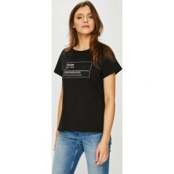 Noisy May - Top. Czarne bluzki damskie marki Noisy May, s, z nadrukiem, z bawełny, z okrągłym kołnierzem. Za 59,90 zł.