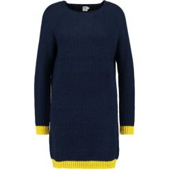 Swetry klasyczne damskie: Saint Tropez Sweter iris