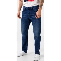 Diesel Larkee-Beex Dżinsy Niebieski. Niebieskie jeansy męskie Diesel, bez wzorów. Za 729,95 zł.
