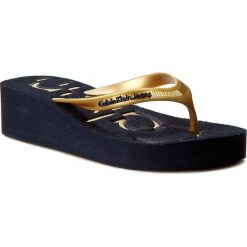 Chodaki damskie: Japonki CALVIN KLEIN JEANS - Tamber R4117 Indigo/Gold