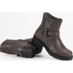 ROCKOWE BOTKI NA PLATFORMIE. Czarne botki damskie lity marki GROTO GOGO. Za 66,00 zł.