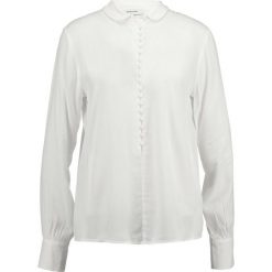 Bluzki asymetryczne: Modström FREDDY Bluzka offwhite