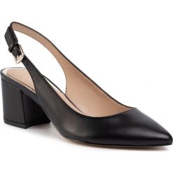 Sandały Guess Terner FL5TER LEA05. Czarne klapki damskie Guess, z aplikacjami, bez obcasa. W wyprzedaży za 319,00 zł.