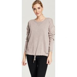 Sweter w kolorze jasnoróżowym. Różowe swetry damskie Zabaione, Hailys, xxl, bez wzorów, bez rękawów, bez kaptura. W wyprzedaży za 59,95 zł.