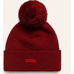Levi's - Czapka. Brązowe czapki męskie Levi's®, na zimę, bez wzorów, z dzianiny. W wyprzedaży za 99,90 zł.
