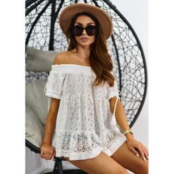 Bluzka Boho Gigi Biel ONESIZE. Czarne bluzki damskie LIGARI, s, w paski, z bawełny, eleganckie, bez kołnierzyka, bez rękawów. Za 109,99 zł.