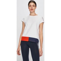 Tommy Sport - Top. Niebieskie topy damskie Tommy Sport, s, bez wzorów, z elastanu, z okrągłym kołnierzem. W wyprzedaży za 219,90 zł.
