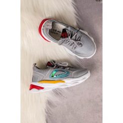 Szare buty sportowe sznurowane casu 2-23. Szare buty dziewczęce sportowe Casu, bez wzorów, na sznurówki. Za 39,99 zł.