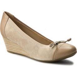 Półbuty GEOX - D Floralie A D54T4A 02143 C6738 Lt Taupe. Brązowe półbuty damskie na koturnie Geox, z materiału, eleganckie, na wysokim obcasie. W wyprzedaży za 299,00 zł.
