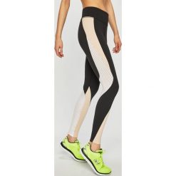 Reebok - Legginsy. Spodnie damskie Reebok, s, bez wzorów, z elastanu. Za 249,90 zł.