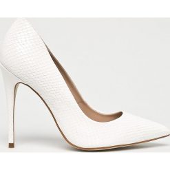 Steve Madden - Szpilki Daisie. Białe szpilki Steve Madden, bez wzorów, ze skóry, bez obcasa, na obcasie, bez zapięcia. W wyprzedaży za 319,90 zł.