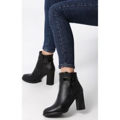 Czarne Botki Olmos. Czarne botki damskie Born2be, bez obcasa, na obcasie, bez zapięcia. Za 149,99 zł.