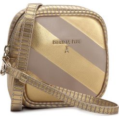 Torebka PATRIZIA PEPE - 2V6974/A2NM-X1S Beige/Gold. Żółte listonoszki damskie marki Patrizia Pepe. W wyprzedaży za 519,00 zł.