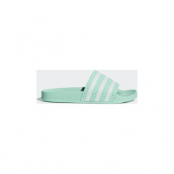 Klapki adidas Klapki adilette. Zielone klapki damskie Adidas, bez wzorów, bez obcasa. Za 169,00 zł.