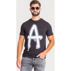 T-SHIRT ARMANI EXHCHANGE. Czarne t-shirty męskie xl, z nadrukiem, z bawełny, z okrągłym kołnierzem. Za 125,40 zł.