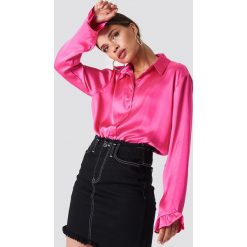 NA-KD Satynowa koszula - Pink. Różowe koszule damskie marki NA-KD, z poliesteru. W wyprzedaży za 73,17 zł.