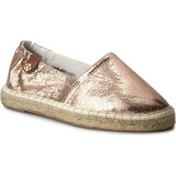 Espadryle TAMARIS - 1-24660-28 Lt.Rose Crack 516. Czerwone tomsy damskie Tamaris, z materiału, na płaskiej podeszwie. Za 129,90 zł.