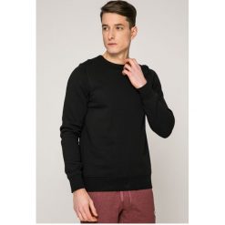 Produkt by Jack & Jones - Bluza. Czarne bluzy męskie PRODUKT by Jack & Jones, s, z nadrukiem, z bawełny, z okrągłym kołnierzem, bez rękawów, bez kaptura. W wyprzedaży za 69,90 zł.