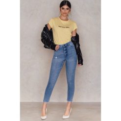 Cheap Monday Jeansy Donna Washed Out - Blue. Niebieskie jeansy damskie z wysokim stanem marki Cheap Monday. W wyprzedaży za 72,89 zł.