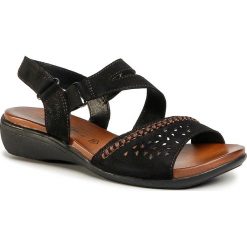 Sandały GO SOFT - WI16-ANYA-01 Black. Czarne klapki damskie GO SOFT, bez wzorów, ze skóry, bez obcasa. Za 129,99 zł.