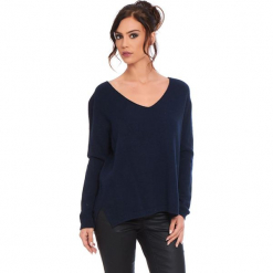 Sweter "Talia" w kolorze granatowym. Niebieskie swetry klasyczne damskie marki Cosy Winter, s, ze splotem. W wyprzedaży za 181,95 zł.